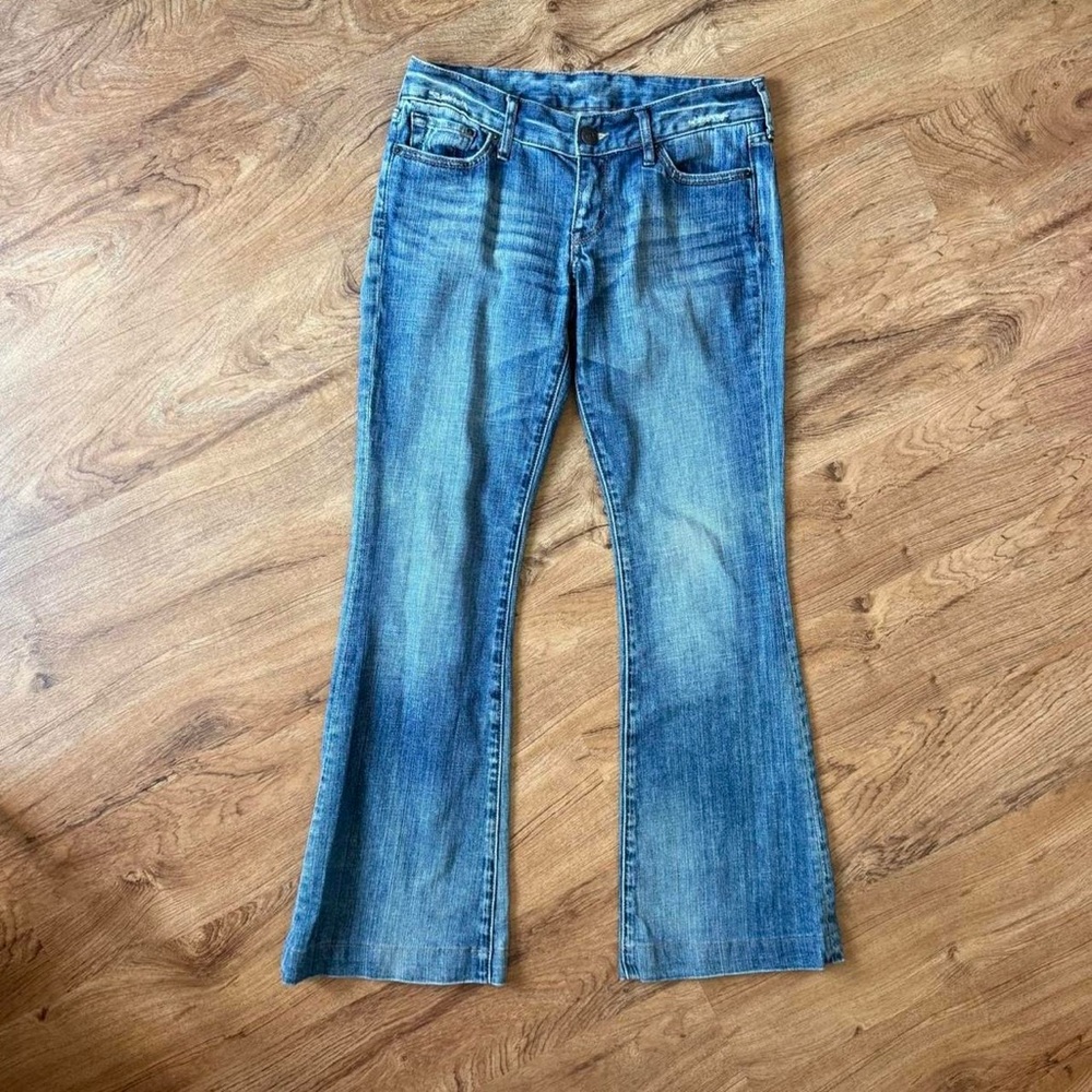 08’ Express Low Rise Bootcut Jeans - Picture 3 of 3